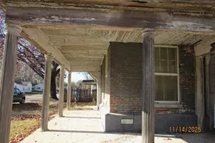 1101 S Carolina St, Louisiana, MO 63353 - Photo 9