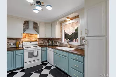 575 E Villa Ridge Road, Villa Ridge, MO 63089 - Photo 15