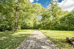 235 Quindaro Dr, Florissant, MO 63034 - Photo 61