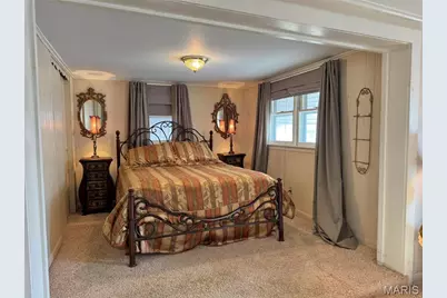 906 Georgia Street, Louisiana, MO 63353 - Photo 23