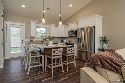 111 Stone Ledge Drive, Saint Clair, MO 63077 - Photo 11