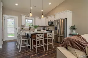 119 Stone Ledge Dr, Saint Clair, MO 63077 - Photo 11