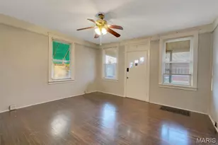 7118 Vermont Ave, Saint Louis, MO 63111 - Photo 3