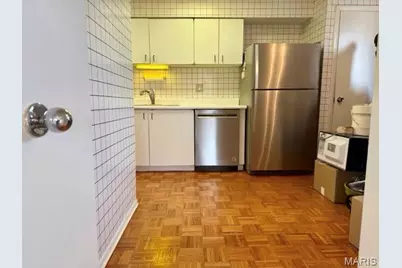 10367 Oxford Hill Drive #26, Saint Louis, MO 63146 - Photo 13