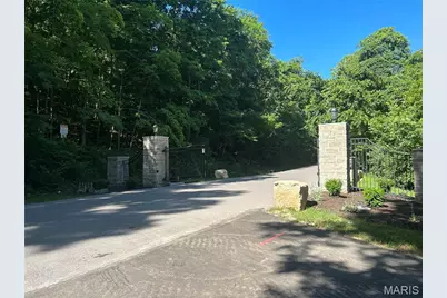 3523 Hawthorne Ridge Drive, Eureka, MO 63025 - Photo 5