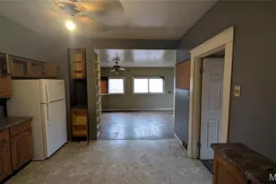 12532 Bellefontaine Rd, Saint Louis, MO 63138 - Photo 11