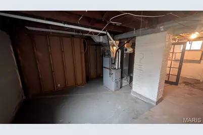 12532 Bellefontaine Road, Saint Louis, MO 63138 - Photo 25