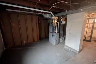 12532 Bellefontaine Rd, Saint Louis, MO 63138 - Photo 25