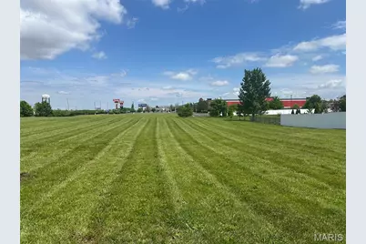 8100 Veterans Memorial Parkway, Saint Peters, MO 63366 - Photo 7