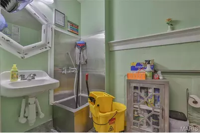 420 S Main Street, Saint Charles, MO 63301 - Photo 9