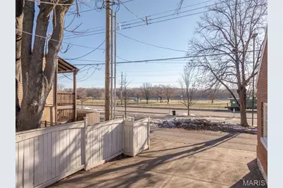 420 S Main Street, Saint Charles, MO 63301 - Photo 15