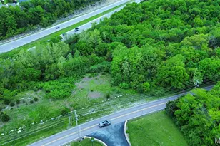 6250 Upper Byrnes Mill Rd, Byrnes Mill, MO 63051 - Photo 11