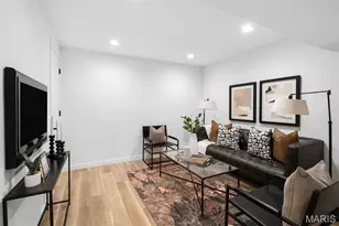 215 N Sarah St, Saint Louis, MO 63108 - Photo 43