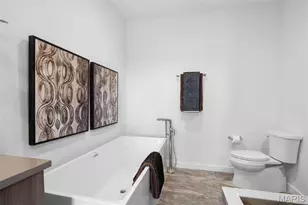 215 N Sarah St, Saint Louis, MO 63108 - Photo 25