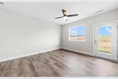 887 Walter Way, Washington, MO 63090 - Photo 13