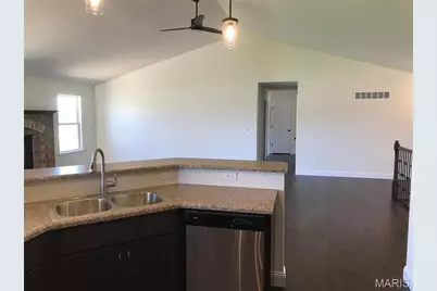 1605 Sugar Creek Drive, Festus, MO 63028 - Photo 9