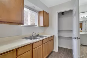 119 N 1st St, Ellisville, MO 63336 - Photo 9