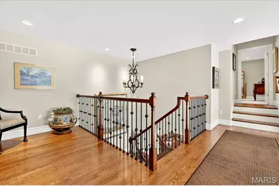 295 Meadowbrook Country Club Est, Ballwin, MO 63011 - Photo 37