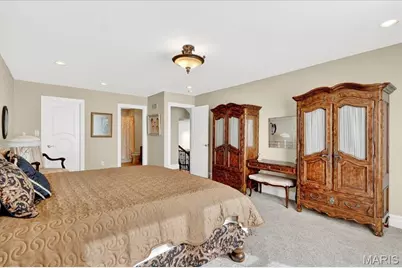 295 Meadowbrook Country Club Est, Ballwin, MO 63011 - Photo 39