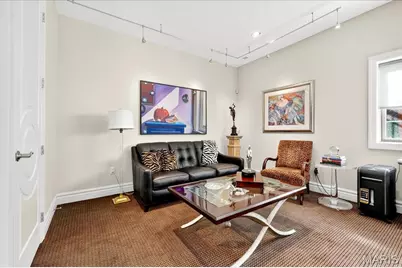 295 Meadowbrook Country Club Est, Ballwin, MO 63011 - Photo 55