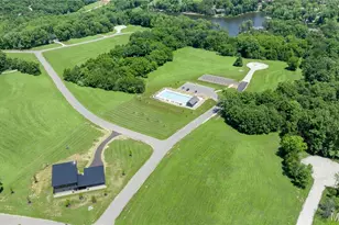 2813 Tyrol Rdg Dr, Innsbrook, MO 63390 - Photo 11