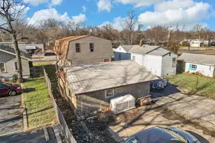 2812 Woodson Rd, Saint Louis, MO 63114 - Photo 21