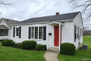 717 N 5th St, Elsberry, MO 63343 - Photo 1