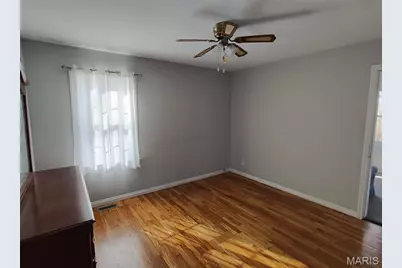 717 N 5th Street, Elsberry, MO 63343 - Photo 5