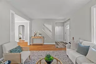 1126 Bopp Rd, Saint Louis, MO 63131 - Photo 9