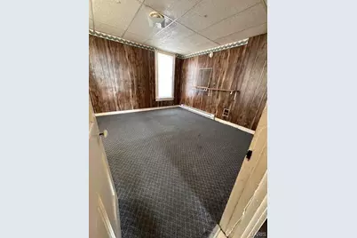 305 E Main Street, Weldon Spring, MO 65793 - Photo 17