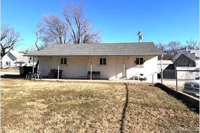 305 E Main Street, Weldon Spring, MO 65793 - Photo 11