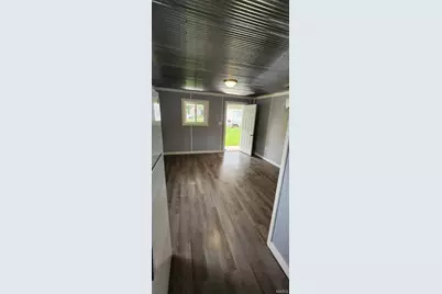 305 E Main Street, Weldon Spring, MO 65793 - Photo 9