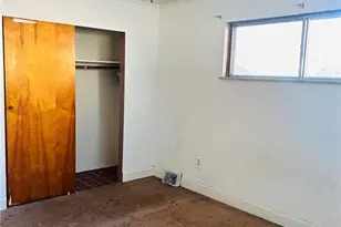 10719 Thorpe Ave, Saint Louis, MO 63114 - Photo 7