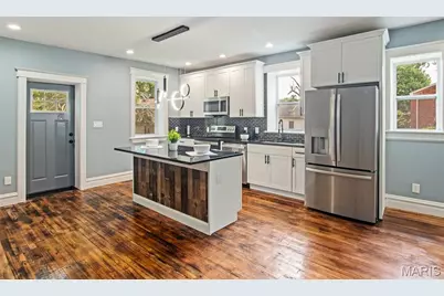 4224 California, Saint Louis, MO 63111 - Photo 7