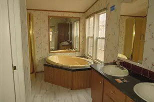 5975 Jakes Prairie Rd, Cuba, MO 65453 - Photo 13