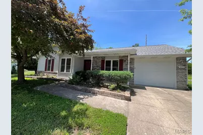 895 Azalea Court, Lake Ozark, MO 65065 - Photo 1