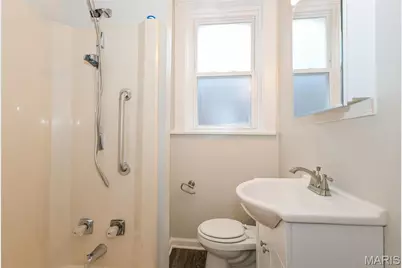 4463 Grace Avenue, Saint Louis, MO 63116 - Photo 13