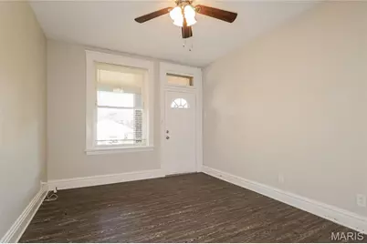 4463 Grace Avenue, Saint Louis, MO 63116 - Photo 7