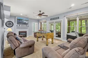 228 E Lake Ct, Sunrise Beach, MO 65079 - Photo 37