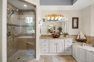 228 E Lake Ct, Sunrise Beach, MO 65079 - Photo 31