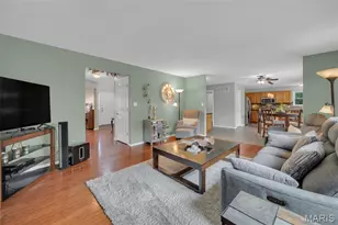 86 Myrtle Wood Ct, O'Fallon, MO 63368 - Photo 5