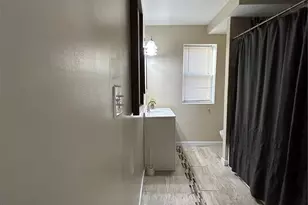 5817 Dressell Ave, Saint Louis, MO 63120 - Photo 13