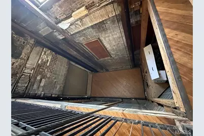 408 N Main, Hannibal, MO 63401 - Photo 19