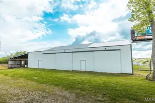 24265 Vinyard Rd, Cuba, MO 65453 - Photo 27