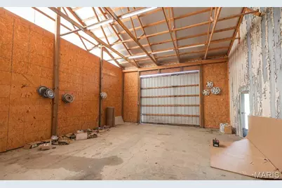 24265 Vinyard Road, Cuba, MO 65453 - Photo 29