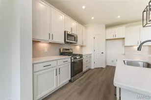 321 Kingsbarns Ct, Dardenne Prairie, MO 63368 - Photo 15