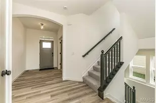 6730 Snowy Owl Ln, Affton, MO 63123 - Photo 33