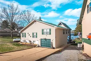 919 Lakeshore Dr, Cuba, MO 65453 - Photo 3