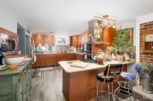 919 Lakeshore Dr, Cuba, MO 65453 - Photo 5