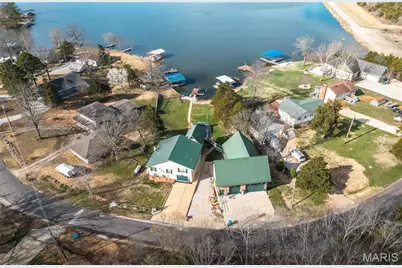 919 Lakeshore Drive, Cuba, MO 65453 - Photo 1